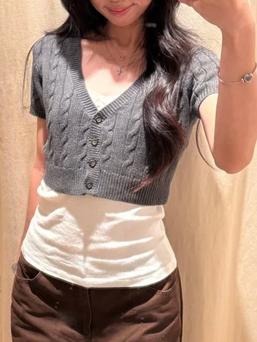 Vintage Four Button Knitted Cr - Crop Cardigan Vintage ulasan dan harga